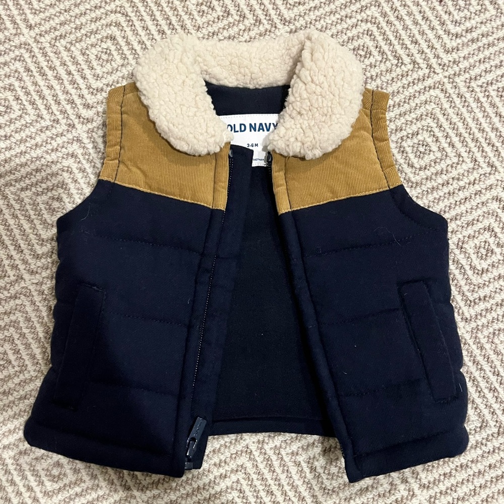 Old Navy- zip up vest with Sherpa collar. 3-6 months